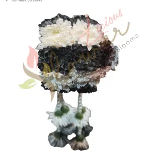 Black & White Chrysanthemum Fresh Flower Kaleera with Pearls (Pair)